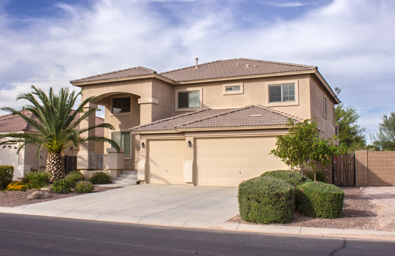 Lyons Gate Two Level – Two Story Homes for Sale in Gilbert Arizona